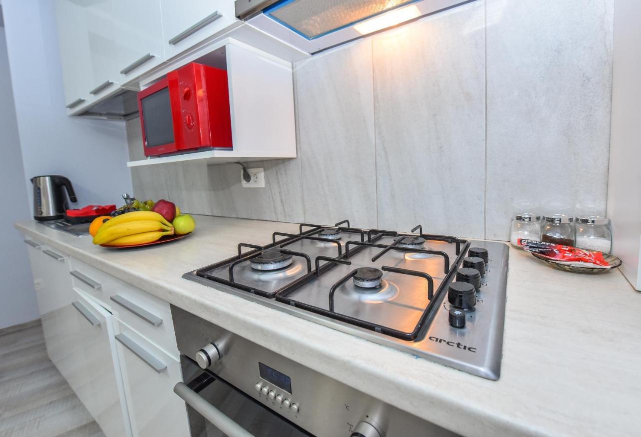 Residenza Di Carbasinni Bucareste Exterior foto