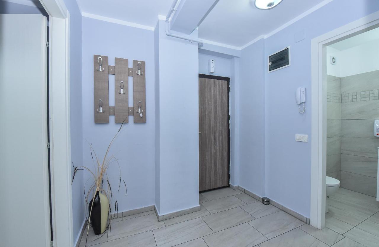Residenza Di Carbasinni Bucareste Exterior foto