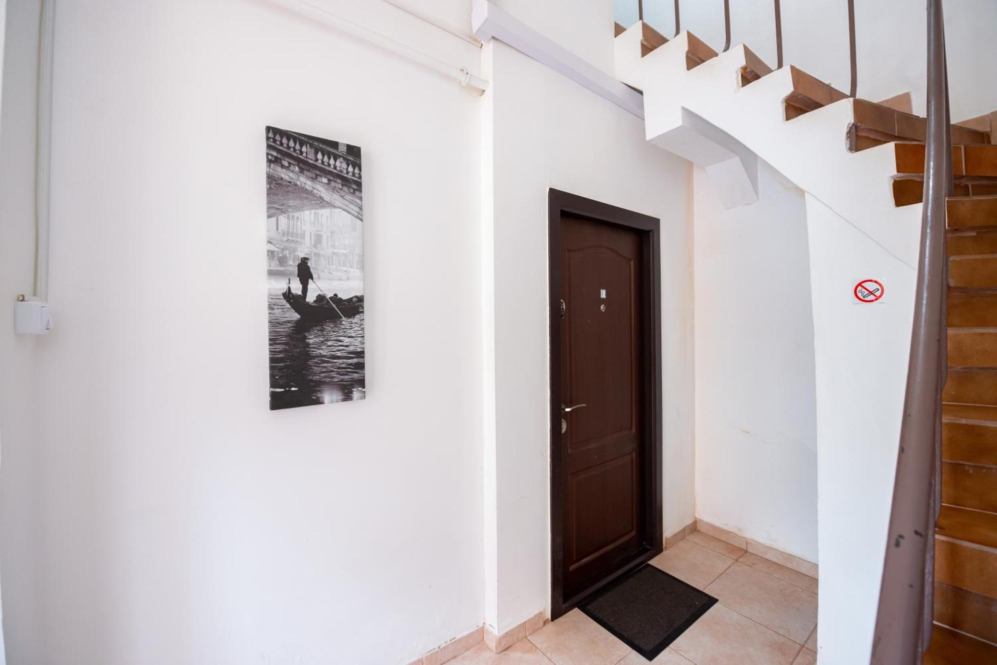 Residenza Di Carbasinni Bucareste Exterior foto